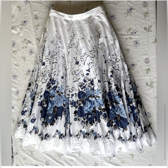 Floral Cottage Fairycore Large Pleated Flowy Skirt - Picture 6 of 16